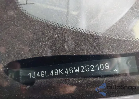 2006 Jeep Liberty Sport from USA, damaged, VIN 1J4GL48K46W252109